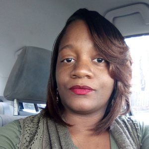 Meet your Posher, Lashunda